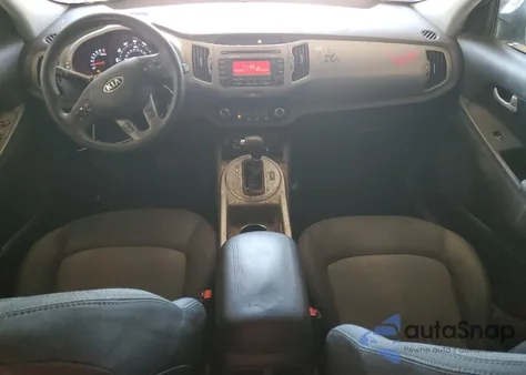 2016 Kia Sportage Lx z USA, uszkodzony, nr VIN KNDPBCAC0G7880962